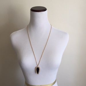 🌸Black and gold geometric necklace